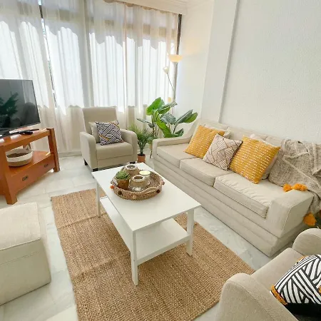Pedregalejo Playa Apartamento *